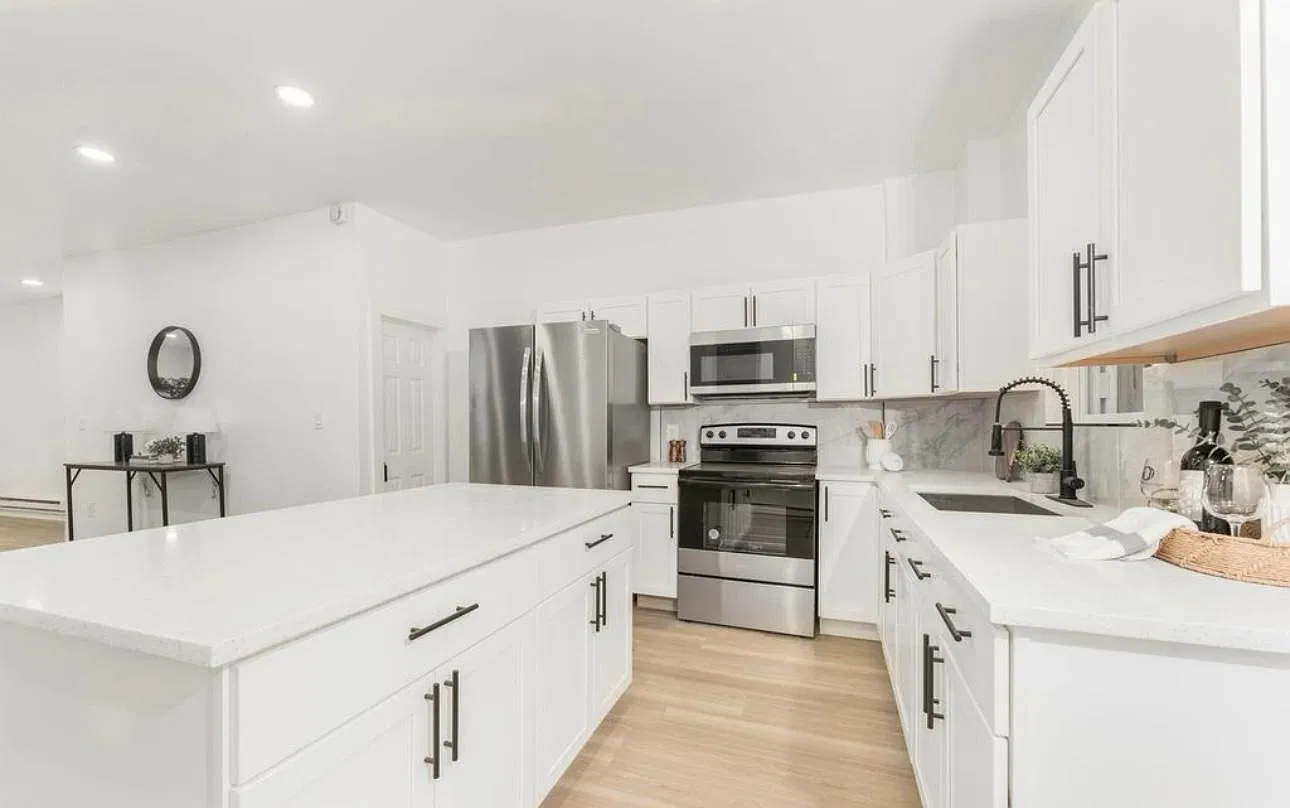 3 bed, 1904 sqft, $1,650 — Photo 3
