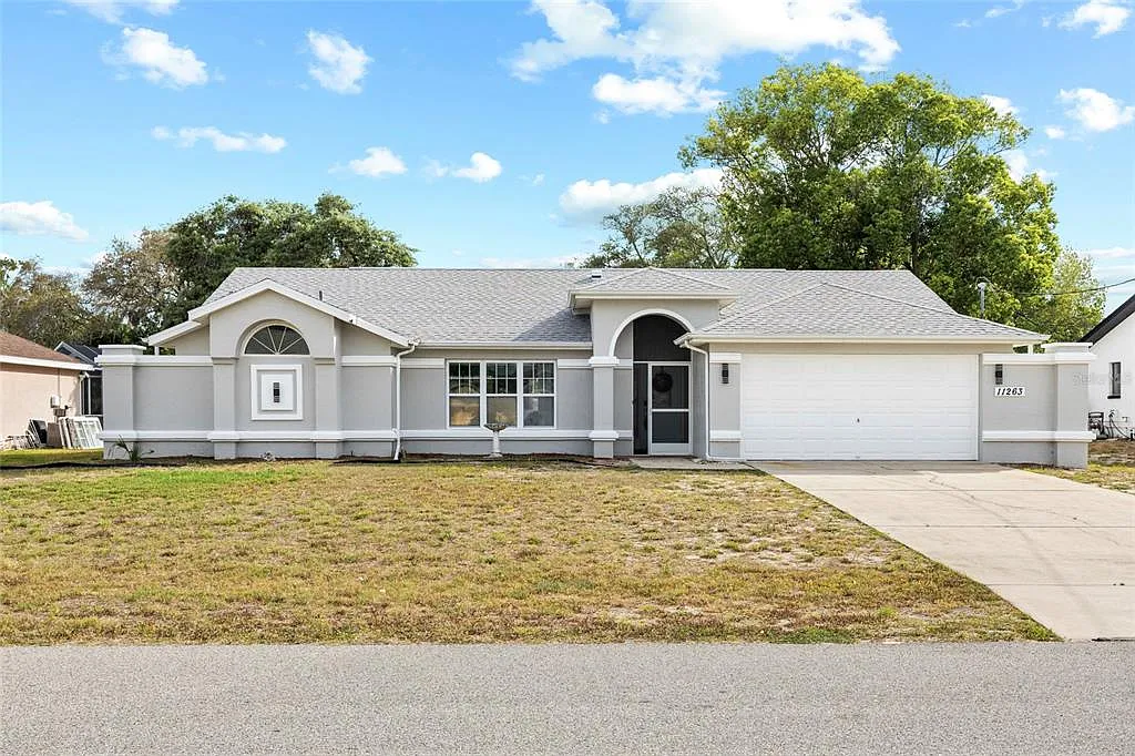 Building Photo - 11263 Murraysville Dr