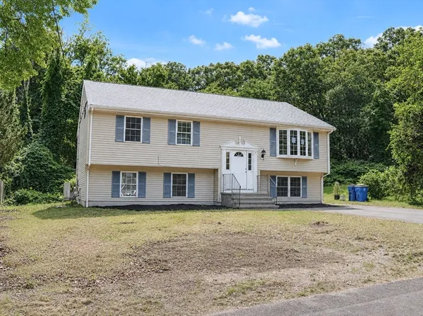 9 Alden Ave E, Randolph, MA 02368