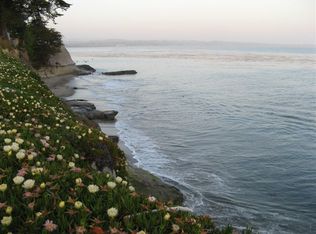 848 32nd Ave APT B, Santa Cruz, CA 95062