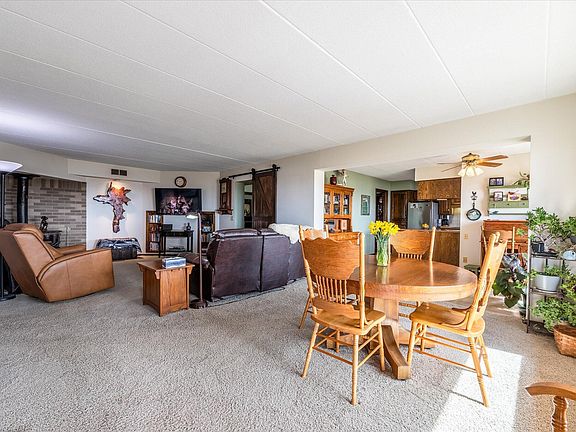 3rd image of 13182 Bluebird Ln