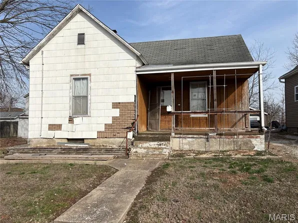 317 S Shelby St, Perryville, MO 63775