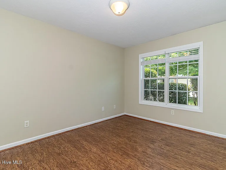 456 Northrop Pl — Photo 15