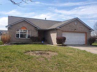 953 Legacy Ct, Trenton, OH