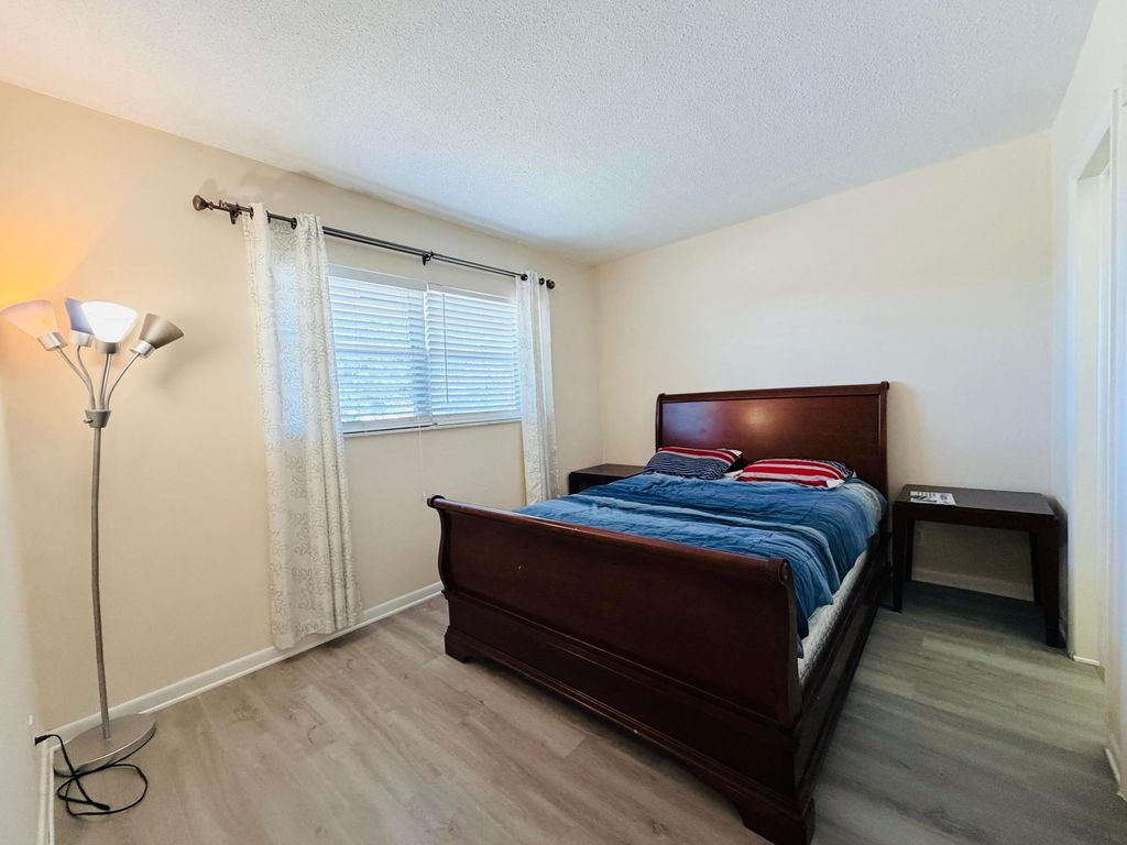 2851 E GOLF Boulevard #206, photo 3