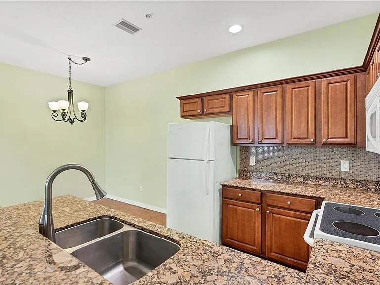 2628 River Preserve Ct #2628 — Photo 12