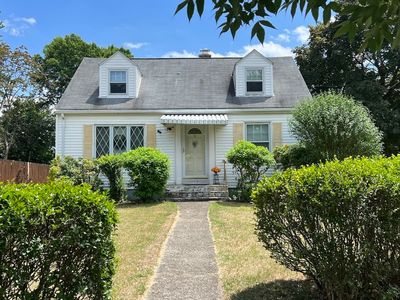 1715 Carew St, Springfield, MA, 01104