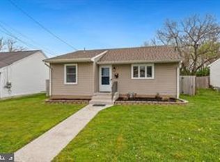 11 Hillside Ave, Clayton, NJ 08312