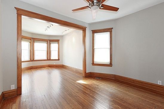 4th image of 4724 N Ashland Ave