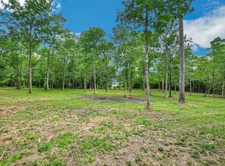 2050 Barretts Landing Rd, Trinity, TX 75862