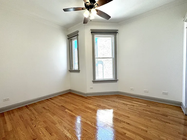 2424 N Mozart St #2 — Photo 16