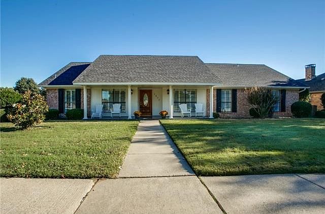 1st image of 1577 Century Oaks Dr
