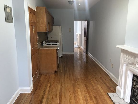 2nd image of 206 Lefferts Pl APT 3