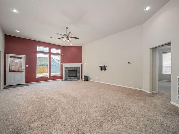 5th image of 19006 Piper Hill Ln