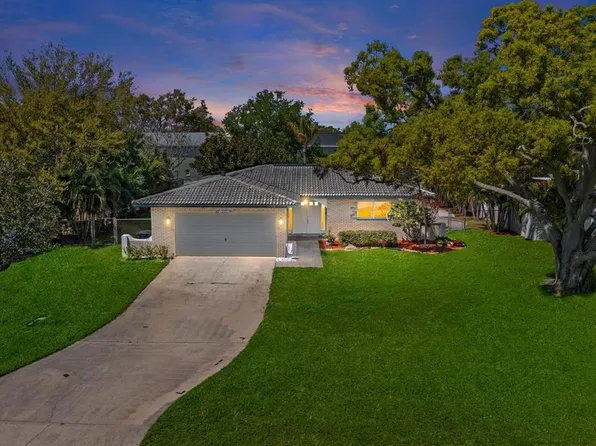 4540 Bayshore Blvd NE, Saint Petersburg, FL 33703