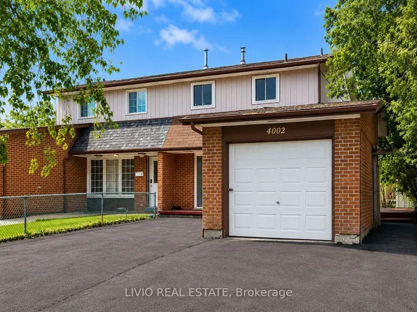 4002 Brandon Gate Dr, Mississauga, ON L4T 3N4