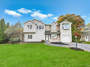 106 Southern Blvd, Hauppauge, NY
