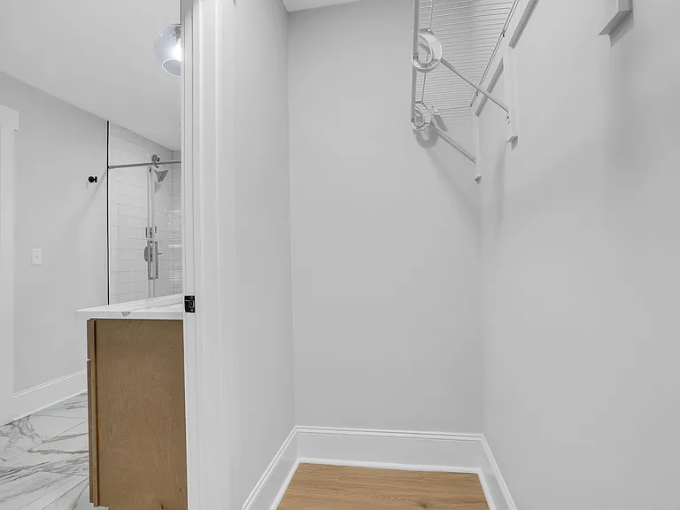 108 Averill St — Photo 3