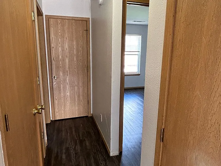 316 Erin Pl — Photo 7