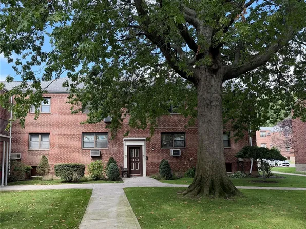 90-25 Shore Parkway #91, Howard Beach, NY 11414