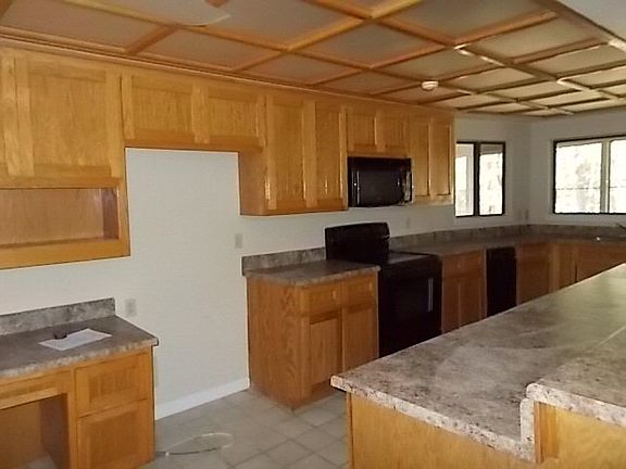 5th image of 944 S Lakeshore Dr