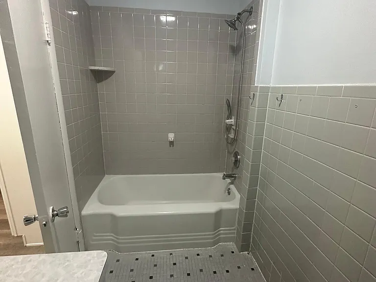114 N Ave W #1 — Photo 11