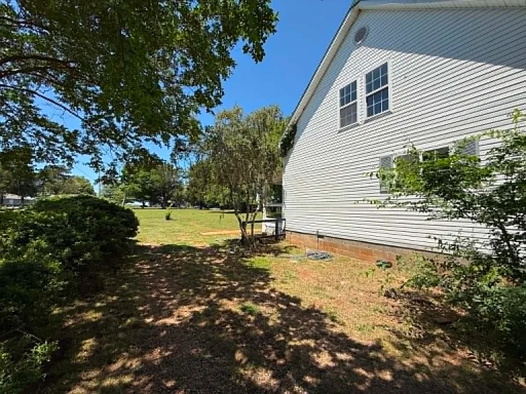 6660 Mooresville Rd — Photo 8