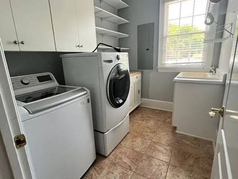 1 Wildrose Ct — Photo 16