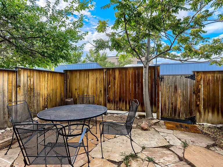 1351 Yellow Pine Ave — Photo 7
