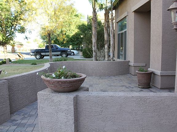 4th image of 2685 E Carla Vista Dr
