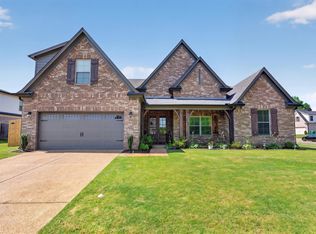 245 Laurel Wood Ln, Oakland, TN 38060
