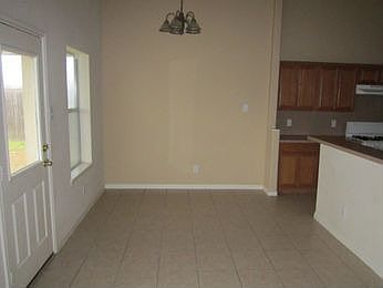 2nd image of 10327 Ponderosa Pine Dr