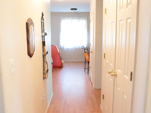 3rd image of 2059 W Tudor Ln