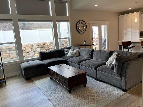 5th image of 4474 S Parkbury Way W