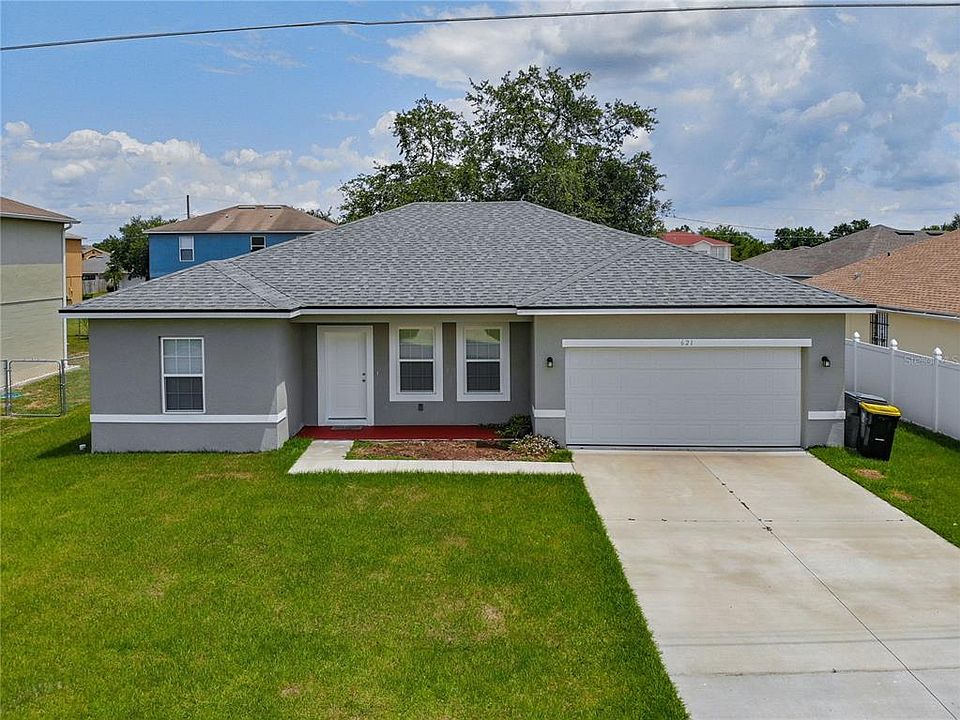 1st image of 621 Parakeet Ct