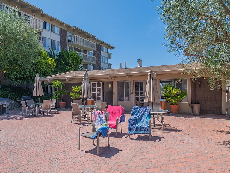 6542 Ocean Crest Dr #B308 — Photo 23