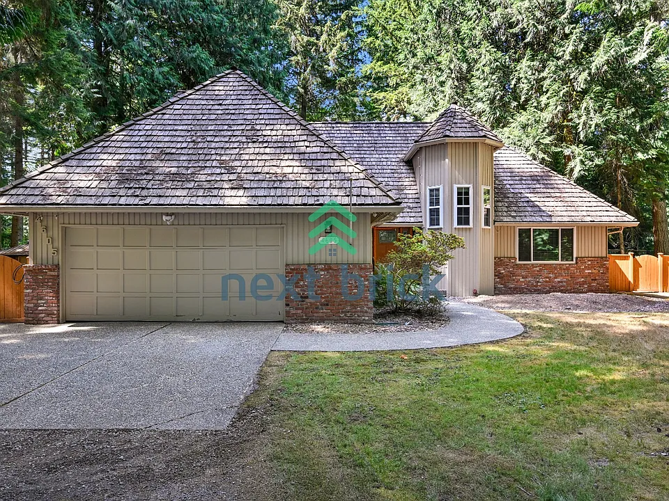 4605 232nd Ave NE