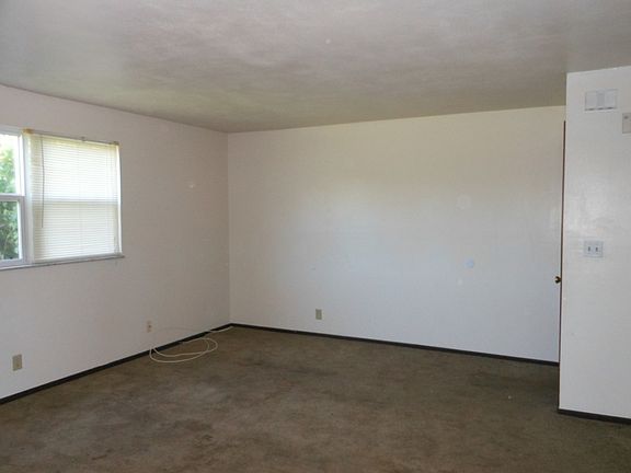 2nd image of 201 Anthony Dr APT C