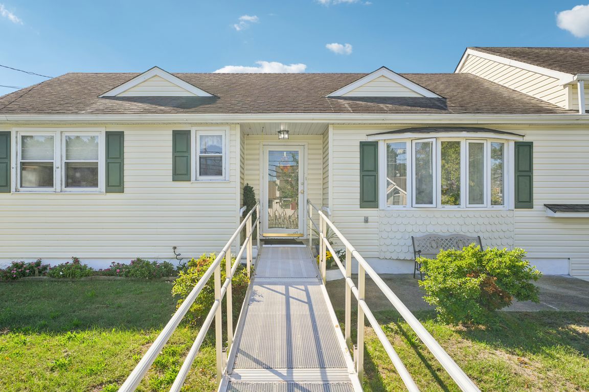 Rio Grande Ave-S1710-001.jpg