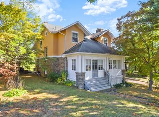 75 Havemeyer Pl, Greenwich, CT 06830