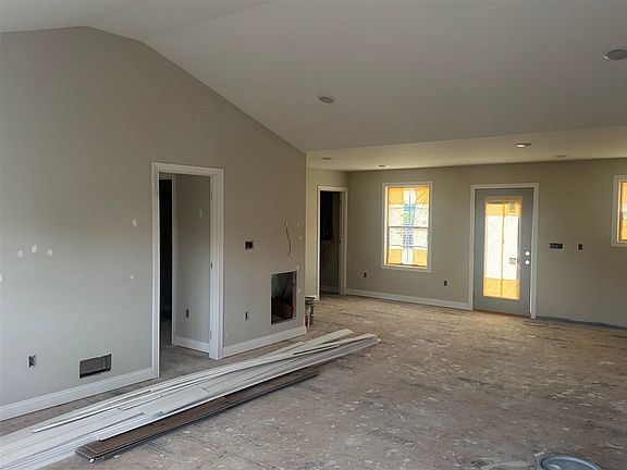 2nd image of 3 Lodge Hall Rd