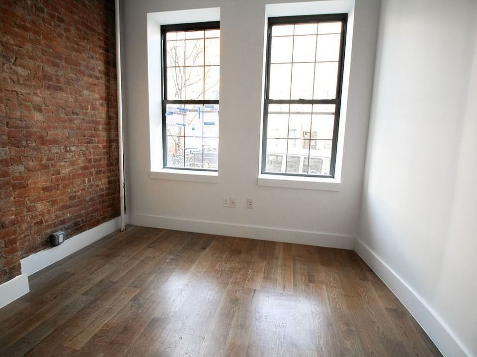 2nd image of 1501 Dekalb Ave #B1