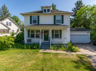 2476 Four Mile Rd NW, Grand Rapids, MI 49544