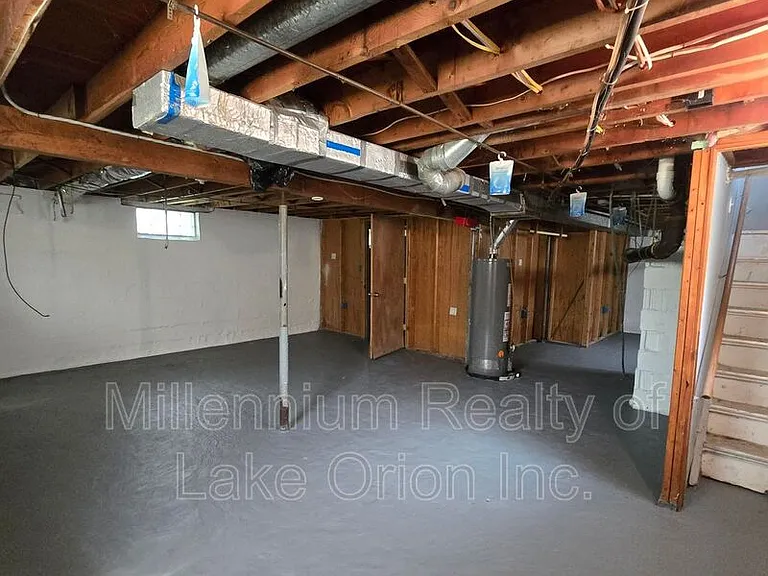 774 E Beverly Ave — Photo 17
