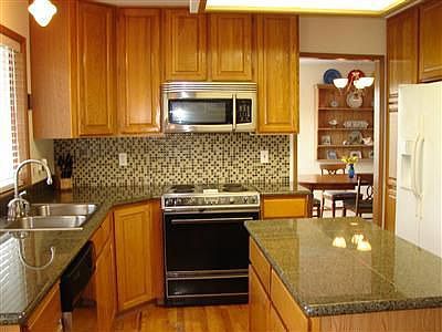 5th image of 4951 SE Wheatland Ct