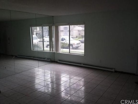 4th image of 3001 Bradford Pl #473