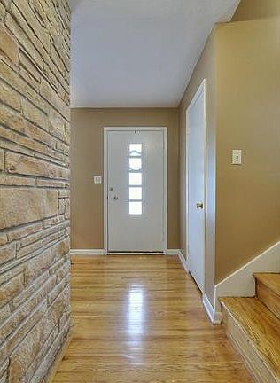 3rd image of 3313 NW Oakcrest Dr