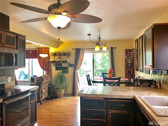 5th image of 16203 86th Avenue Ct E