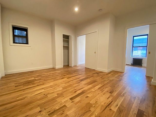 1st image of 406 W 39th St #5A