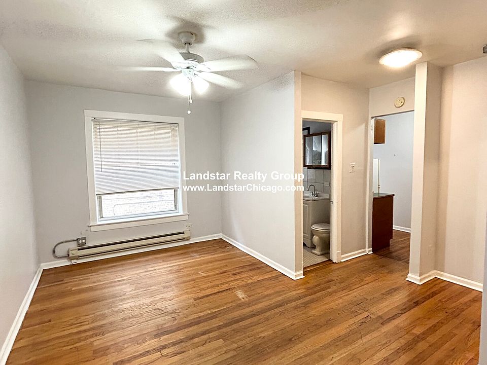 1st image of 3261 W Wrightwood Ave APT 1M